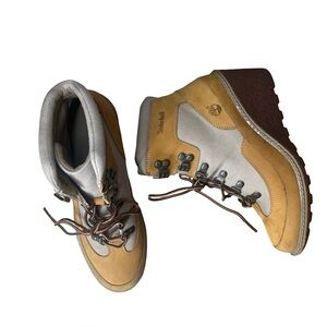 Timberland Amston Wedge Booties Women’s 7.5 Wheat Leather